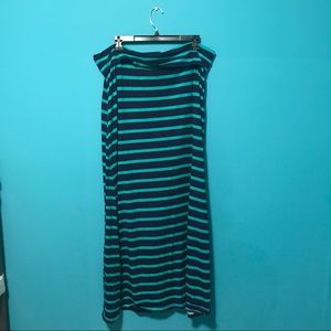 Green and navy maxi skirt