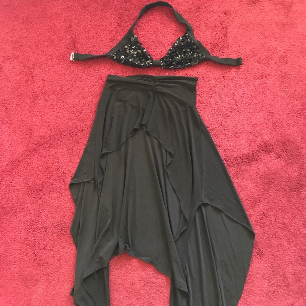 Two piece stripper exotic dancer top and skirt