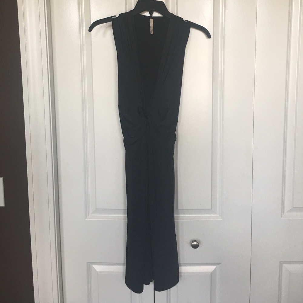 Dress - Picture 3 of 4
