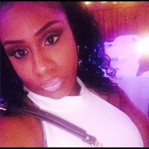 Meet your Posher, Aminah