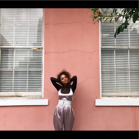 Silk Thread - Picture 2 of 6