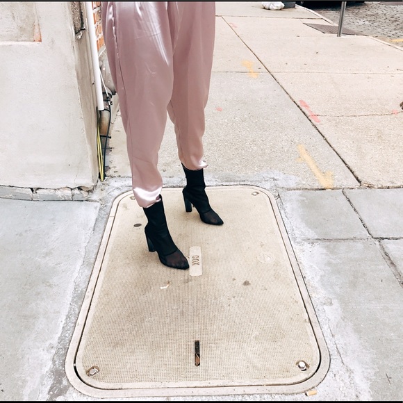 Silk Thread - Picture 3 of 6