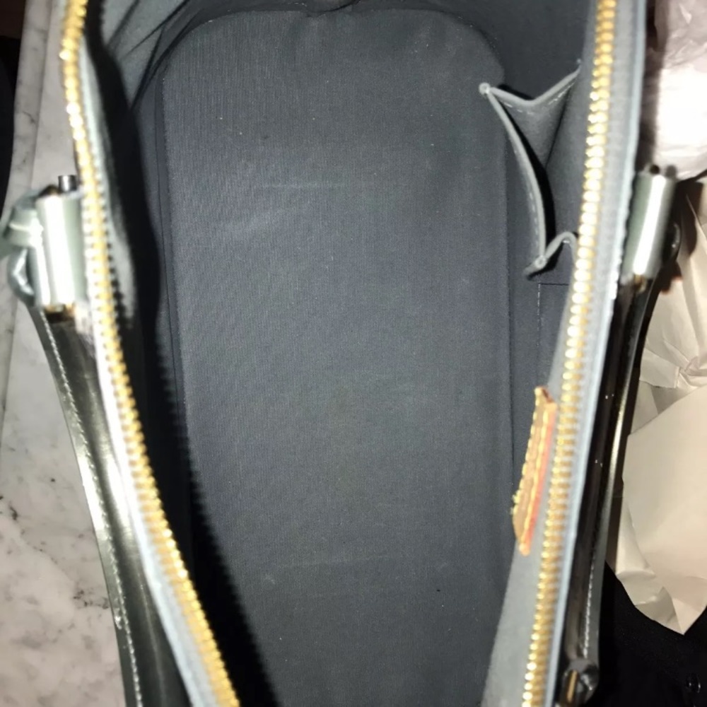 💥TODAY ONLY SALE PRICE  Louis Vuitton bag& wallet - Picture 6 of 8