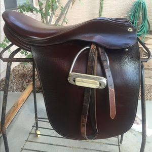 English Saddle