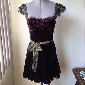 Betsey Johnson Collection Dress 💕Gorgeous Dress💕