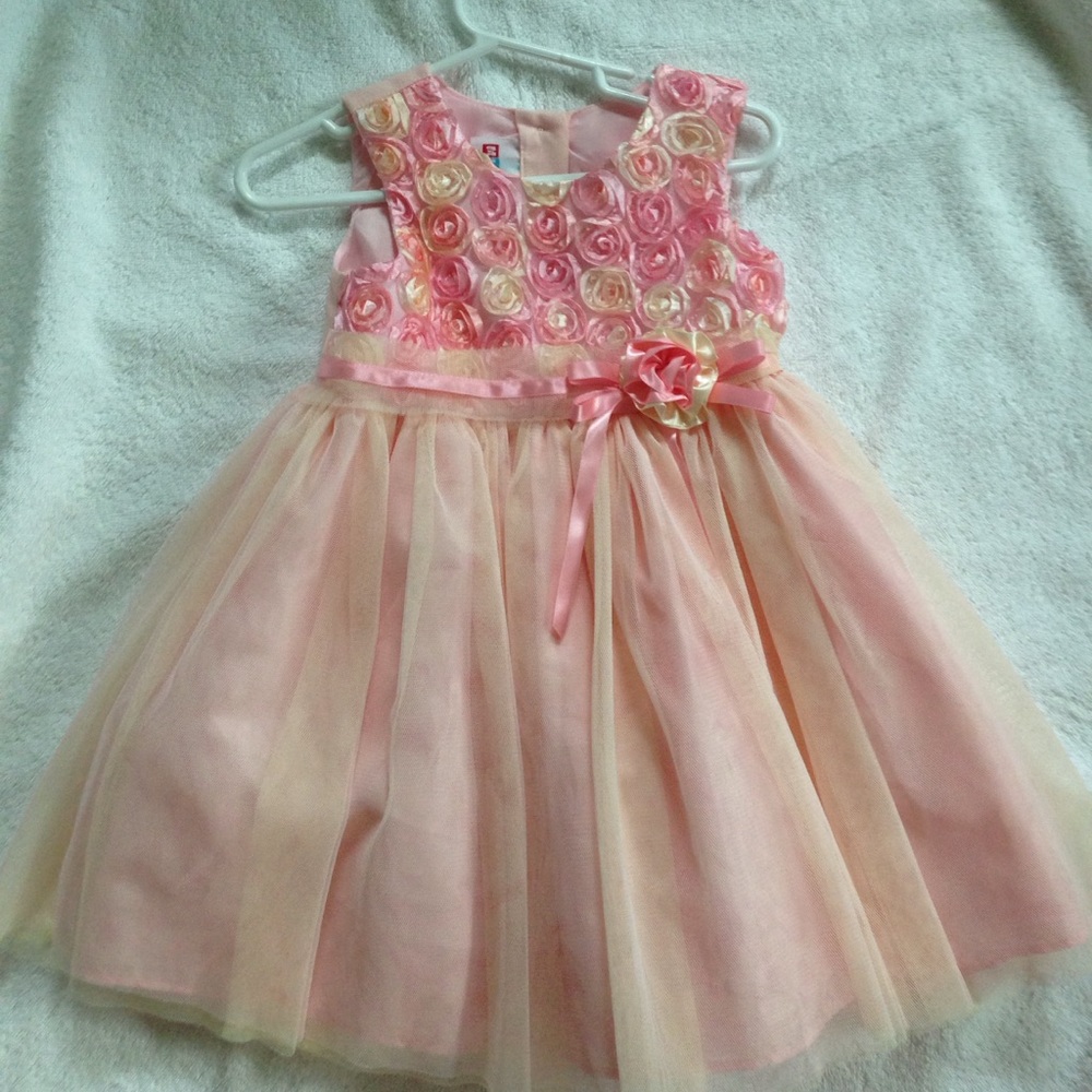 Adorable pink dress size 24 months