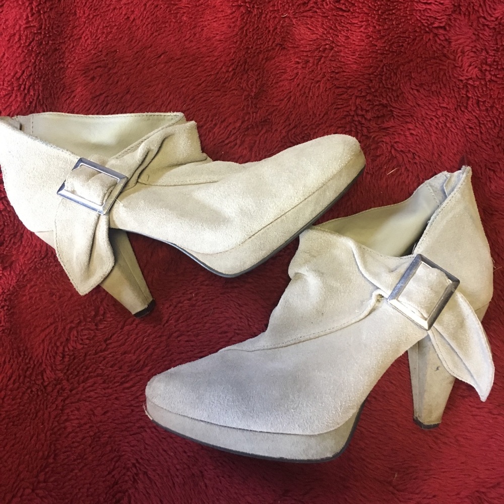Felt booties