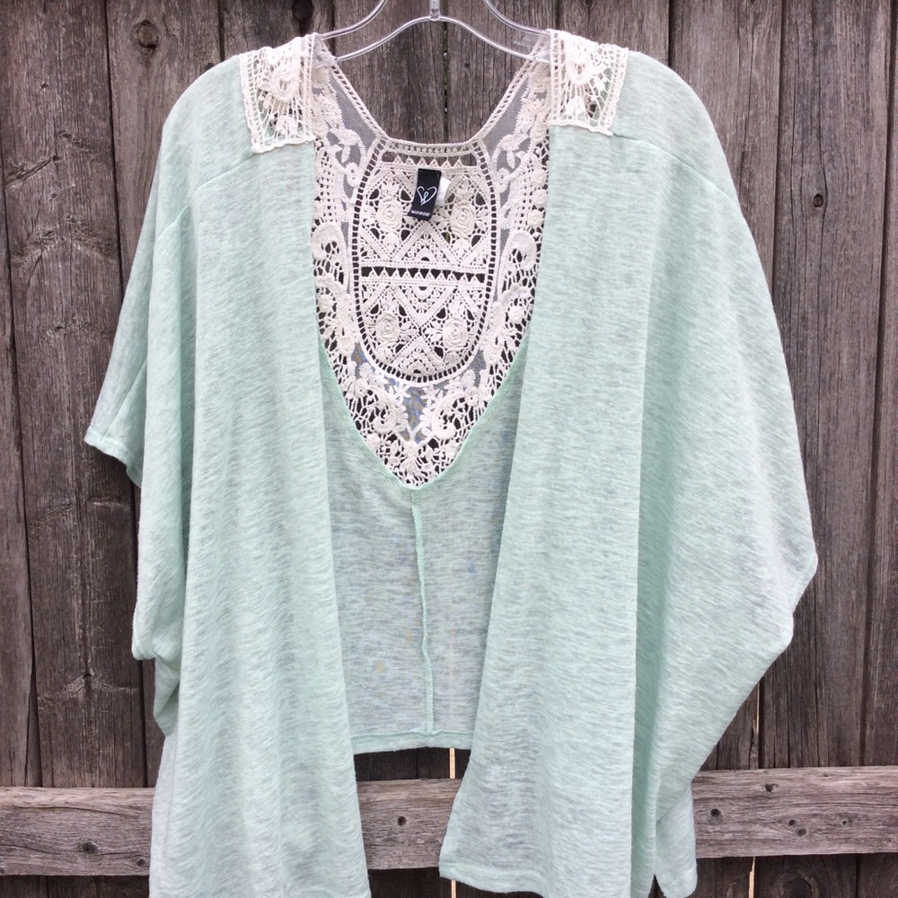Windsor cover up vest