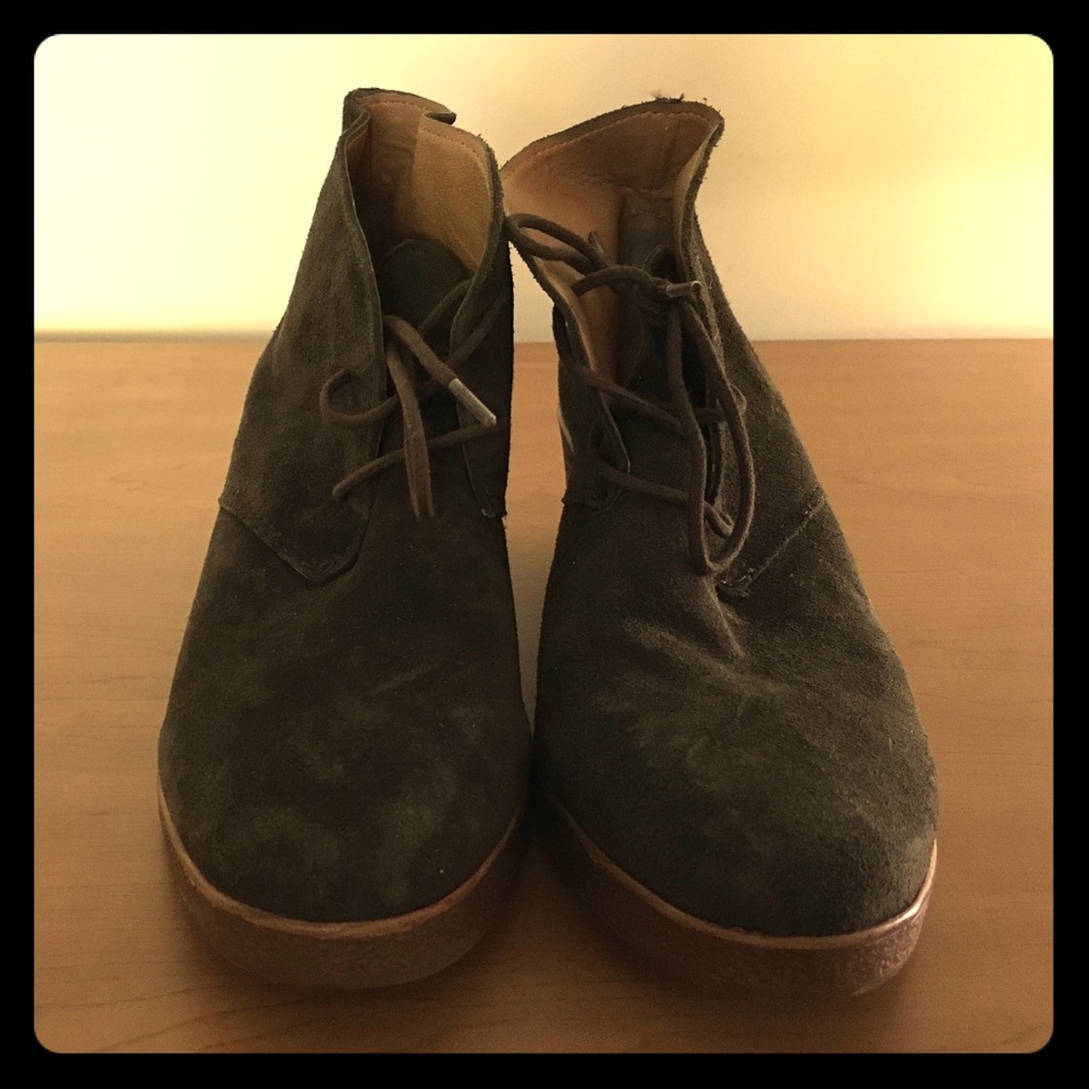 Lucky Brand brown suede booties