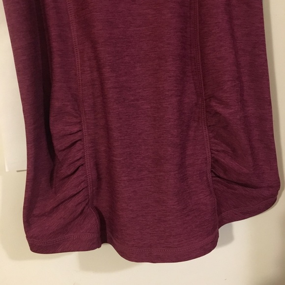 Workout top - Picture 5 of 7