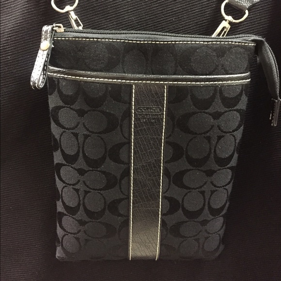 Handbags - Faux coach crossbody purse