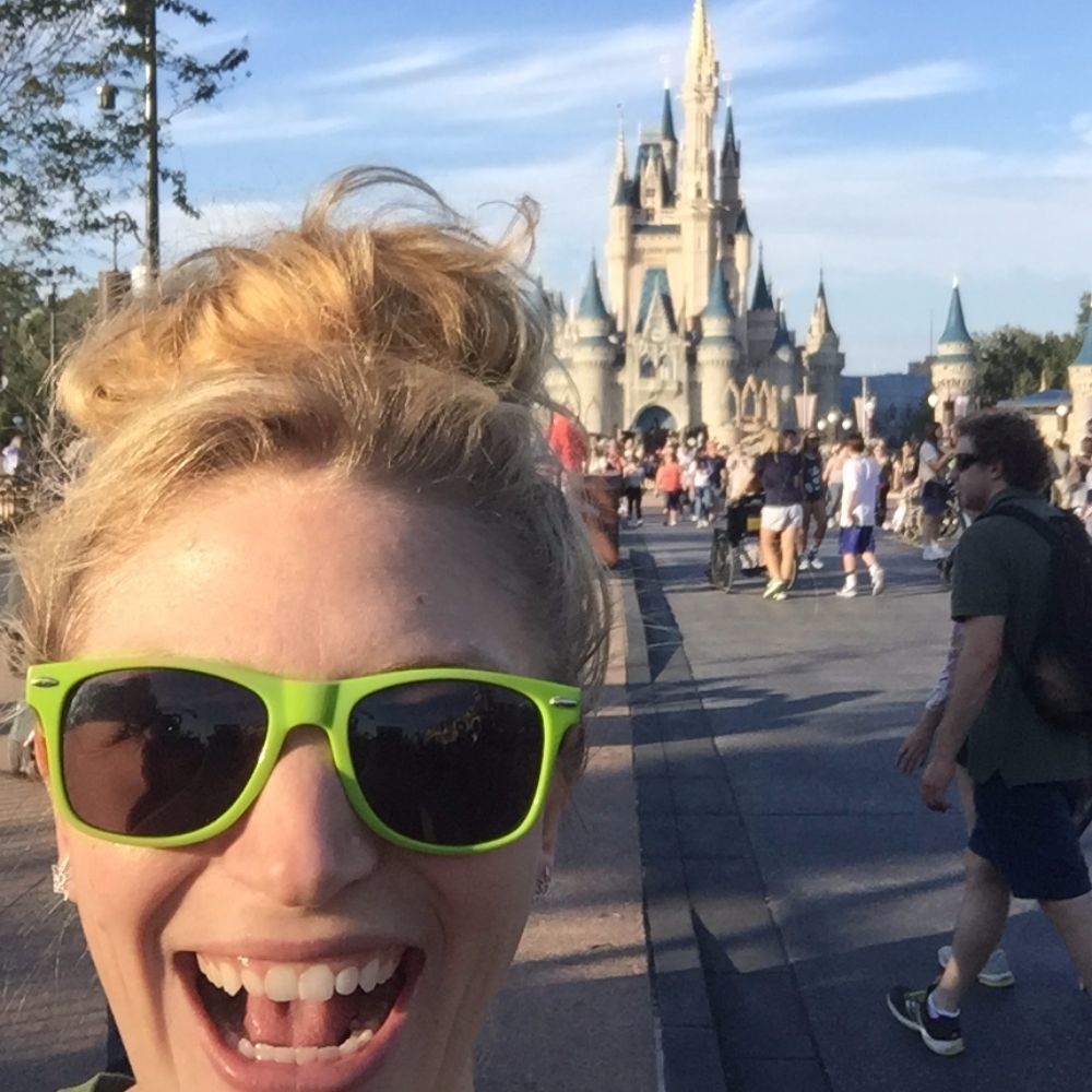 Meet your Posher, Amelia