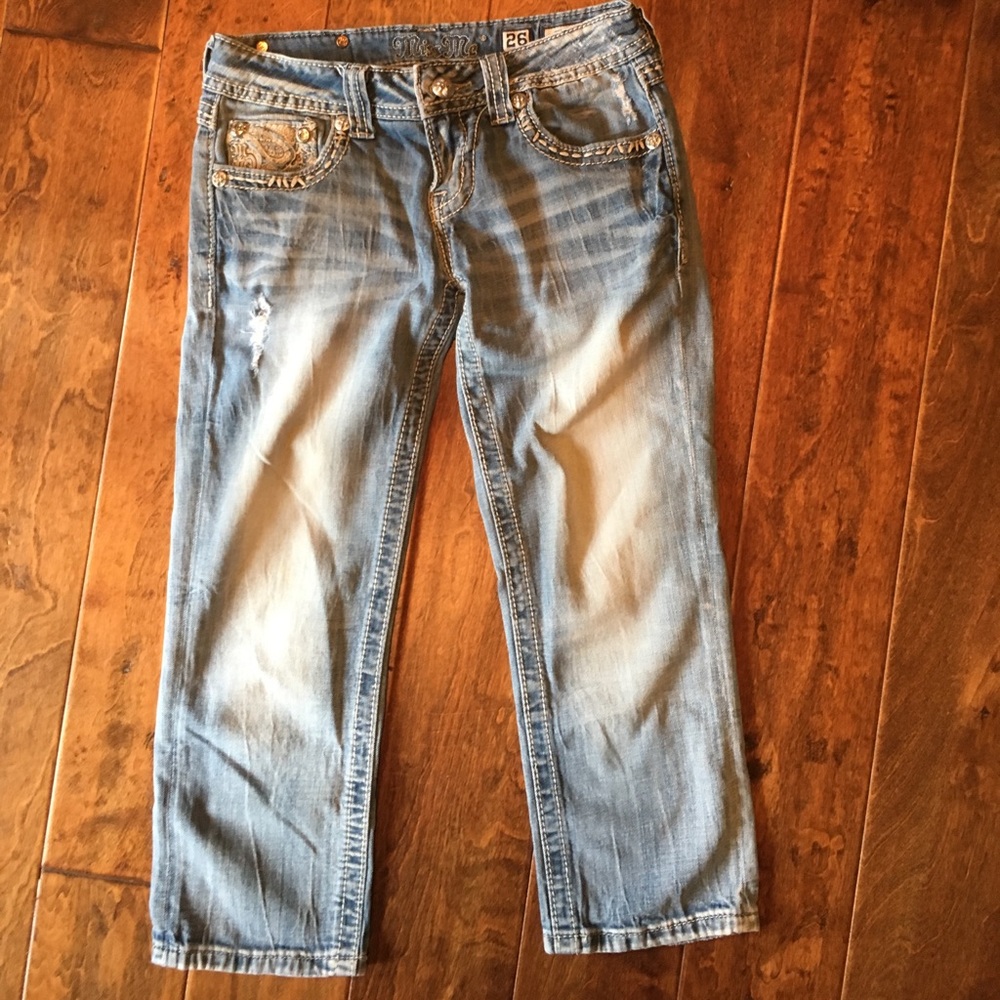 Miss Me Capri Jeans. Size 26