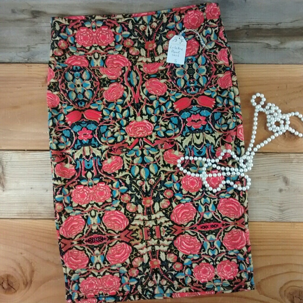 FLASH SALE Floral LulaRoe Pencil Skirt