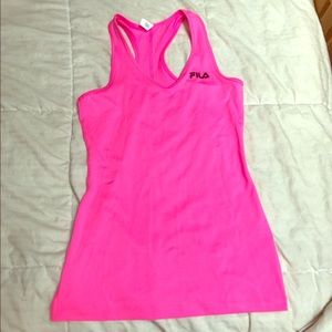 NWOT hot pink racerback🔥💕