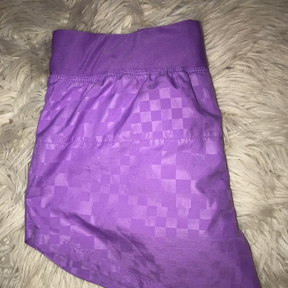 Nike training shorts - Picture 2 of 3