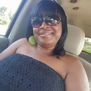 Meet your Posher, Sabrina