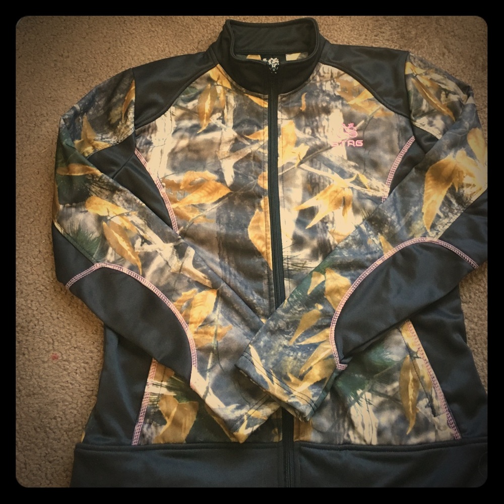 Camo for girls zip up!