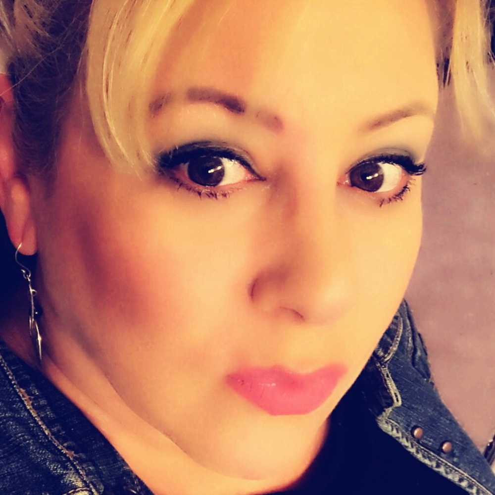 Meet your Posher, Marilyn