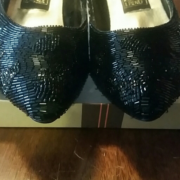 Vintage black beaded heels from J. Renee - Picture 5 of 5