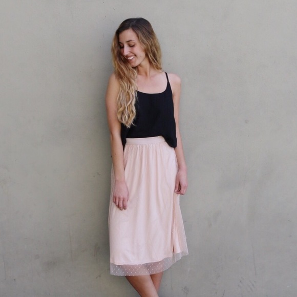 blush netted midi skirt - Picture 4 of 4