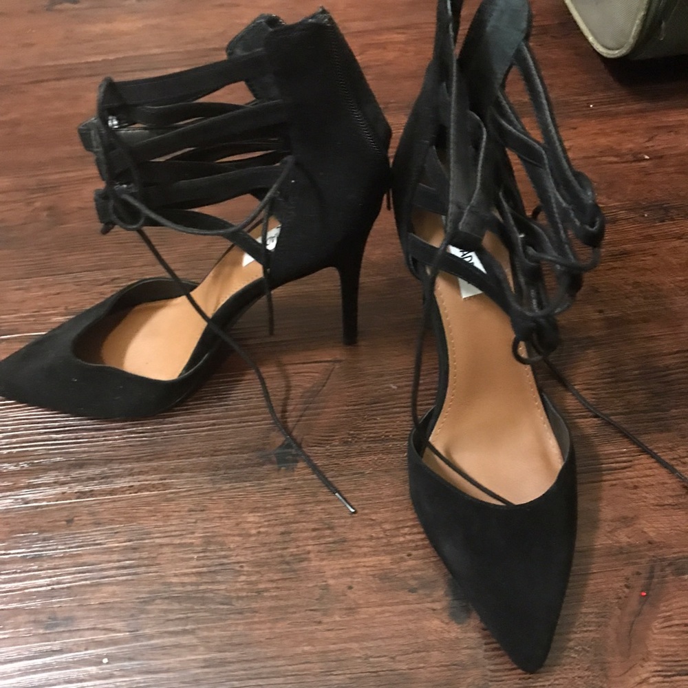 Pumps - Picture 3 of 3