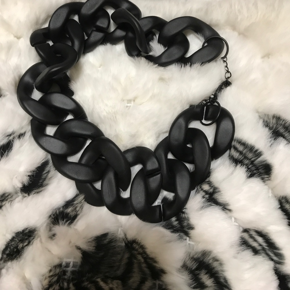 Matte black necklace
