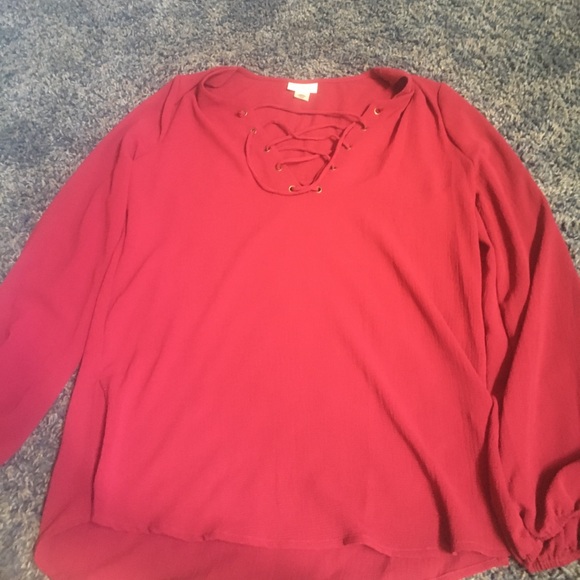 Tie up shirt - Picture 1 of 1