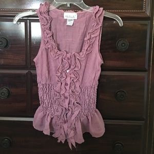 Sleeveless button down shirt