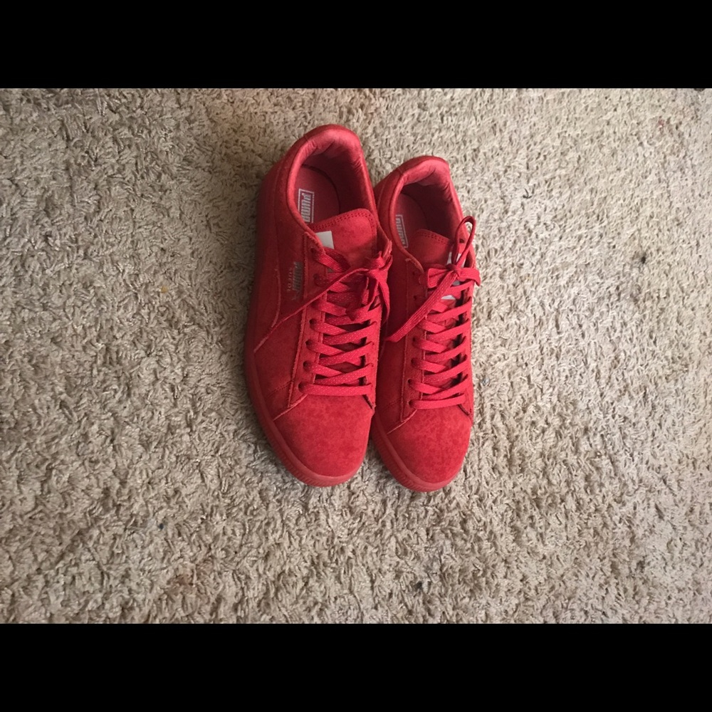 Puma sneakers