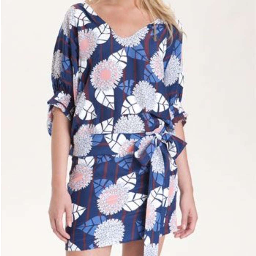 ❌❌DVF Edna Dolman Silk Dress