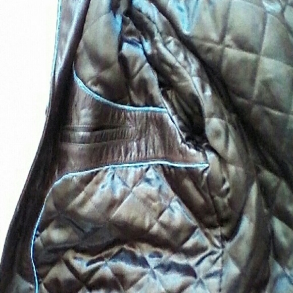 Leather jacket - Picture 2 of 2