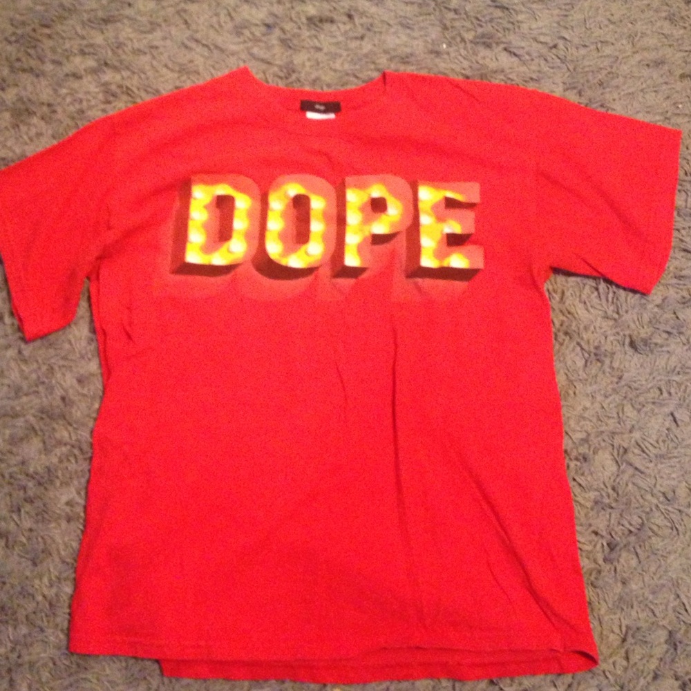 DOPE graphic t shirt