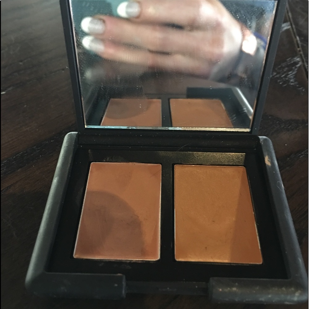 NARS dual cream concealer