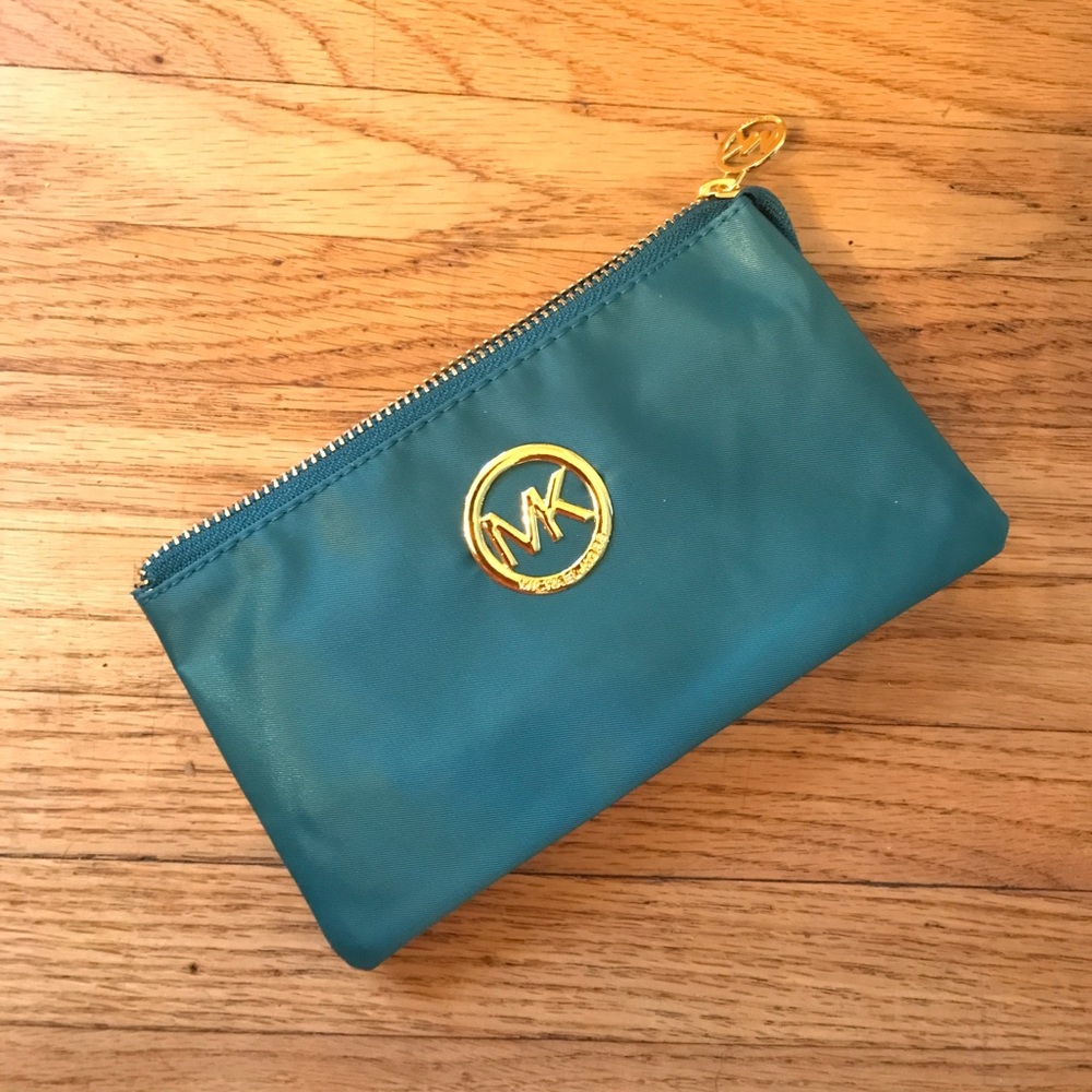 NWOT MK Clutch🎉