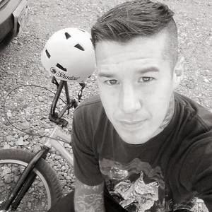 Meet your Posher, Eric