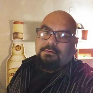 Meet your Posher, Mike