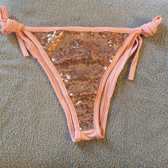 LAST ONE🦞Small Only Pink Sequined Bikini - Picture 5 of 6