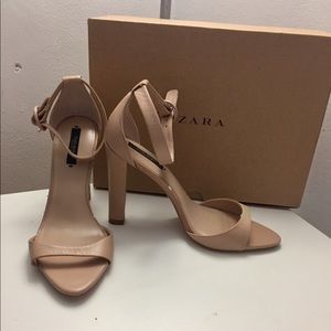 ZARA nude classic wide stacked heels