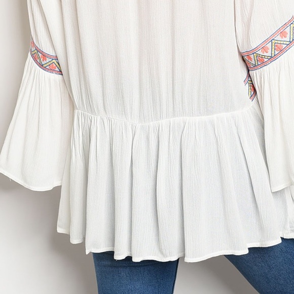 🌿LAST ONE🌿White Boho Tribal Tunic Blouse - Picture 4 of 4