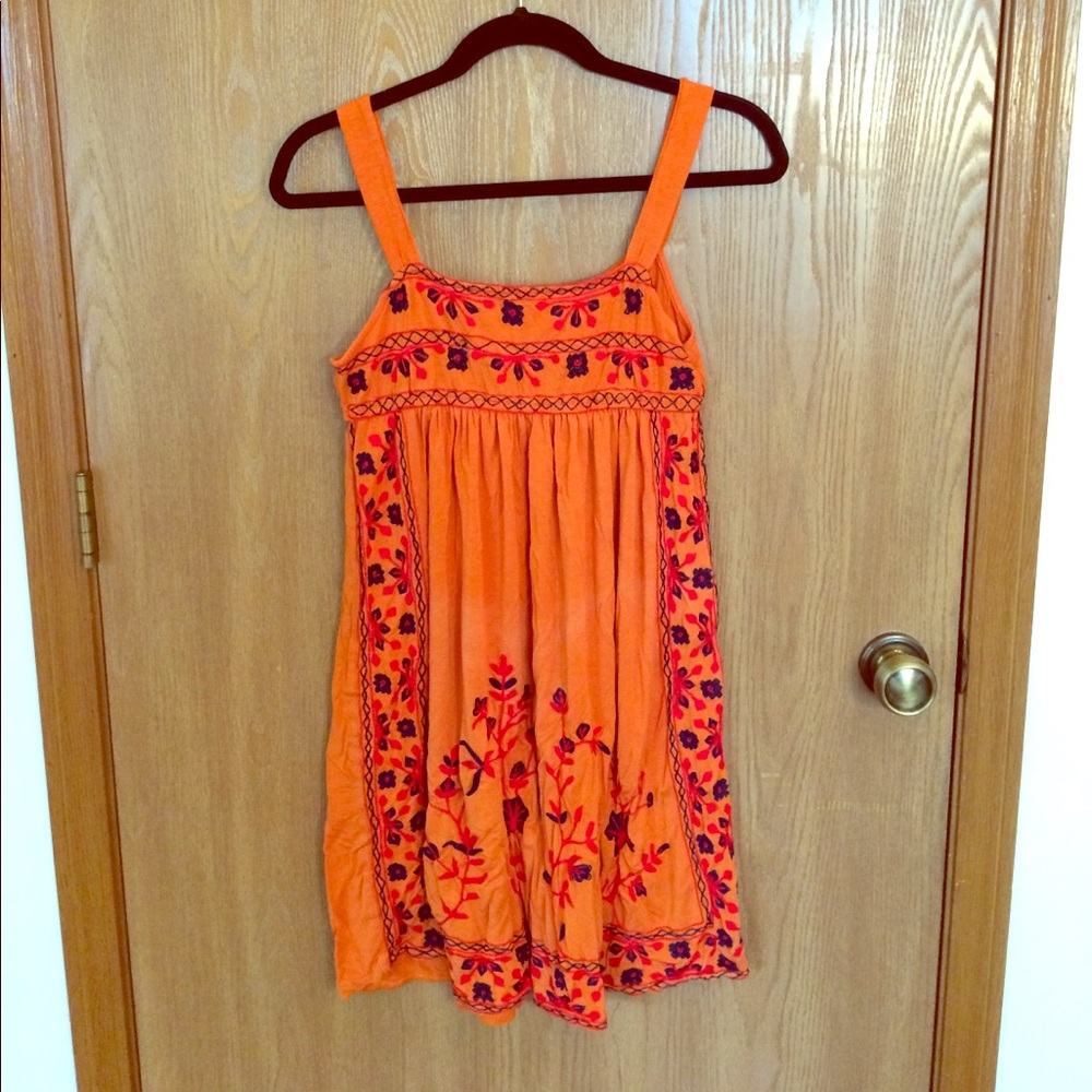 Orange embroidered dress!