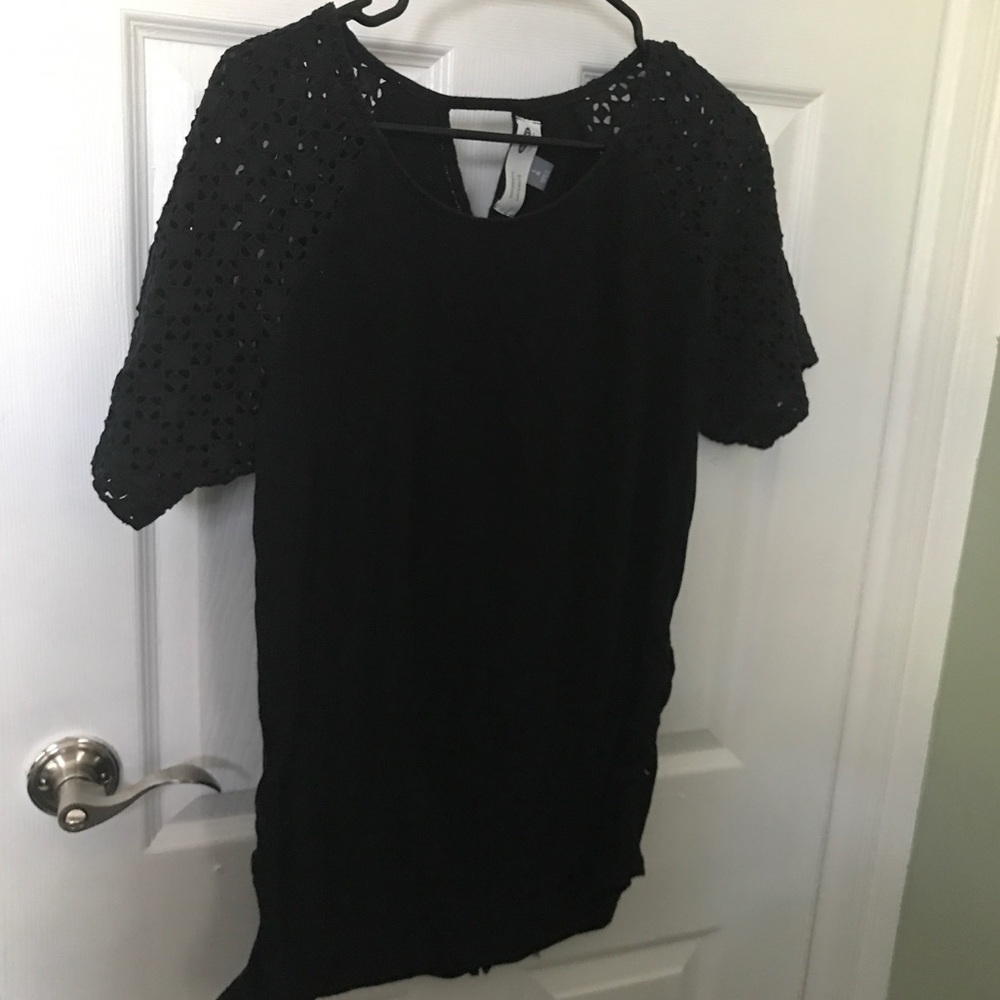 Old Navy Large Black Maternity Shirt