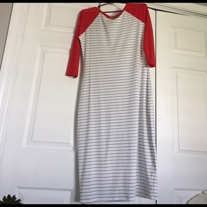 Long maxi dress! 3.99 shipping! Limited time only!