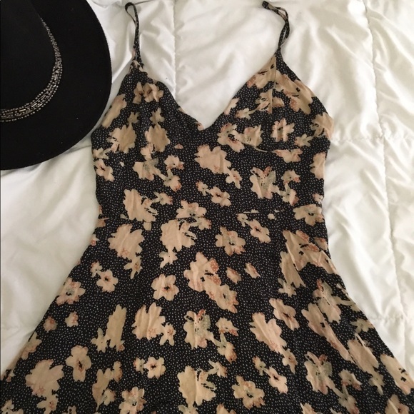 Urban Outfitters Dresses & Skirts - Floral Dress