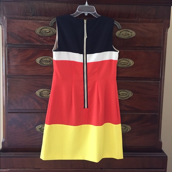 Color Block dress - Picture 2 of 3