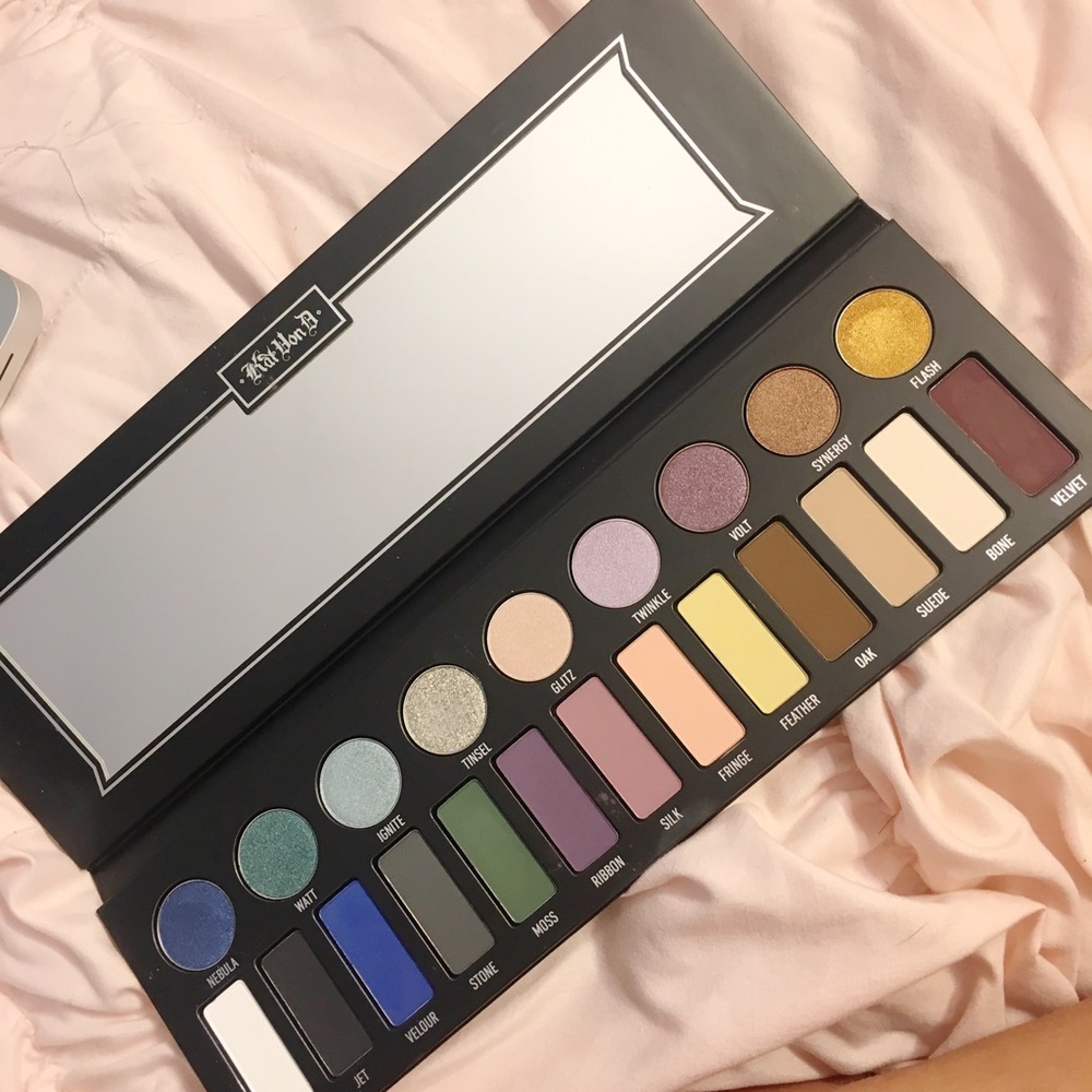 Kat Von D Metal Matte Eyeshadow Palette