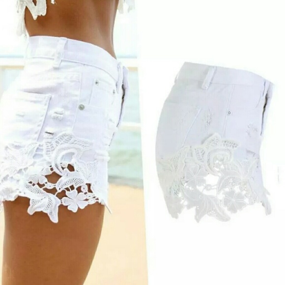 Pants - ❗️1 Left❗️High Waisted Embroidered Denim Shorts