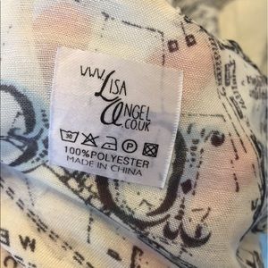 lisa angel Accessories - Lisa Angel long London Map Scarf lisa angel Accessories - Lisa Angel long London Map Scarf