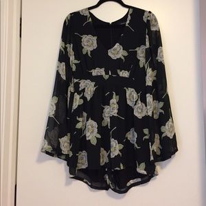 MINKPINK Floral Bell Sleeved Romper Size M