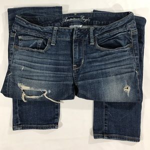 American Eagle Super Stretch Skinny Distress Sz 6